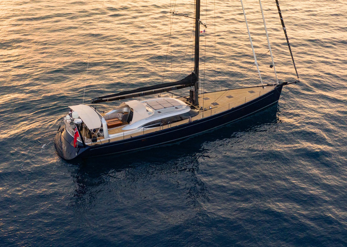 shipman 80 yacht